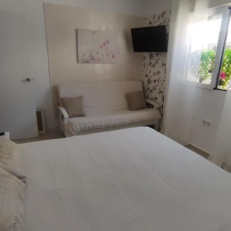 Rosalia Playa San Cristobal Wifi Netflix *